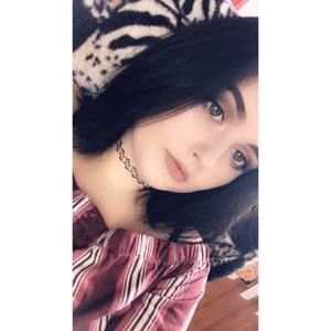 Meet your Posher, Faith